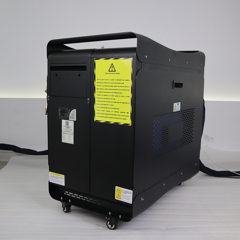 1500W 2000W 3000W Fiber Laser  - огляд і ціна Industrial Laser Metal Cutting Machine
